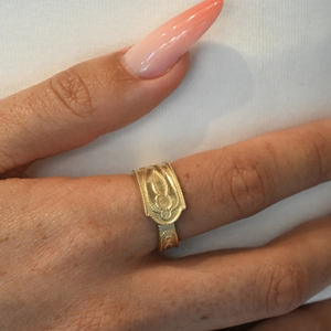 
                  
                    Deco Ring
                  
                